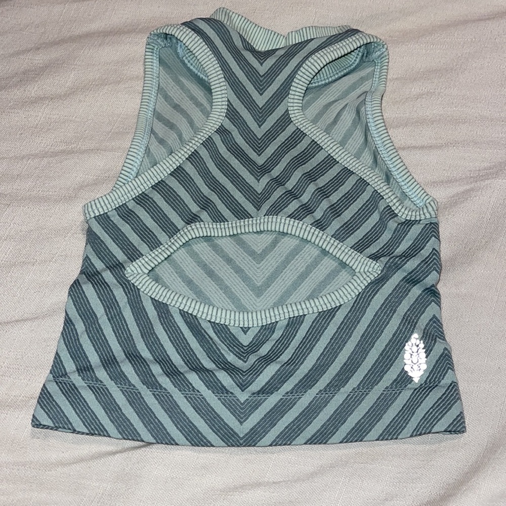 Free People Movement // Seamless Ohana Cami NWOT🌛 - Picture 7 of 10
